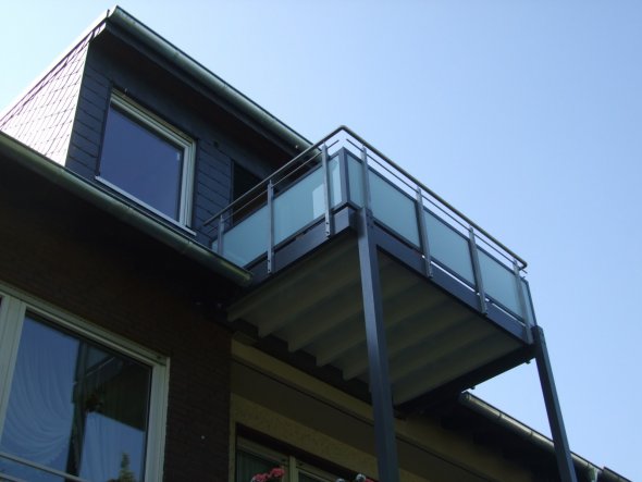Hausfassade / Außenansichten 'Dach/Gauben'